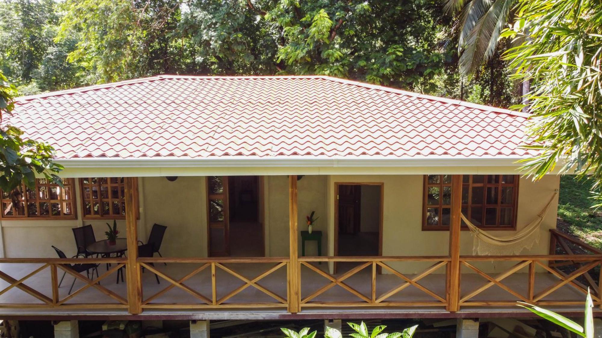 Villa Pina Dorada Dependencia Del Hotel Casa Merlin Puerto Viejo de Talamanca Buitenkant foto